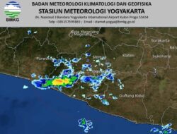 Cuaca Ekstrem Yogyakarta Minggu, 1 Juni: BMKG Peringatkan Gelombang Tinggi dan Hujan Lebat
