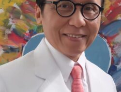 Senyum Berkualitas ala Prof Ahmad Syaify