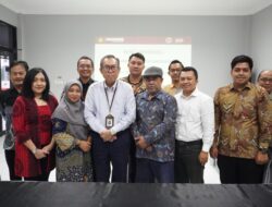 Fakultas Hukum UWM Terima Kunjungan Benchmarking dari ITB AAS Indonesia Sukoharjo