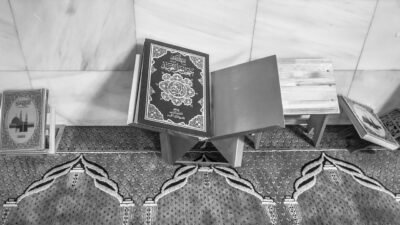 Bacaan Doa Akhir dan Awal Tahun Hijriah, Amalkan Hari Ini