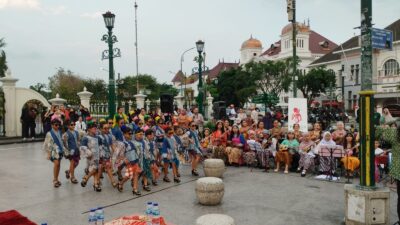 Epik dan Meriah, Gelaran “Simfoni Ukelele Berkebaya” Peringati Hari Kebaya Nasional 2025