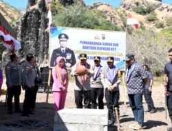 Akses Air Bersih Ditingkatkan, Kapolda NTT Rudi Darmoko Serahkan Bantuan Sumur Bor