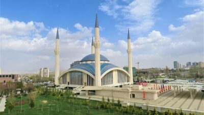 Naskah Khutbah Jumat 18 Juli 2025: Jaga Kualitas Ibadah di Tengah Kesibukan