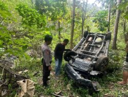 Xenia Masuk Jurang di Kulon Progo: Gara-Gara Google Maps, Sopir Luka Ringan