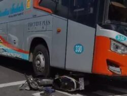 Nyaris Terlindas Bus, Pelajar Gunungkidul Bersenggolan dengan Truk saat Mendahului Rosalia Indah di Patuk