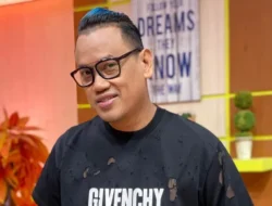 Profil Uya Kuya: Dari Panggung Hiburan hingga Kursi DPR RI