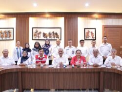 Buku “Dasa Windu PMI Jogjakarta” Berikan Pembelajaran Nilai-Nilai PMI DIY