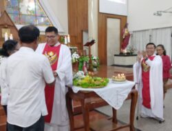 Di Gereja Bantul : Misa HUT RI, Upacara Bendera, dan Ultah Romo Merdi