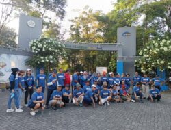 Sambut HUT Ke-80 RI dengan Acara Jalan Sehat “Sahabat Profesor”