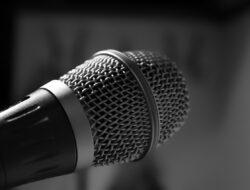 Daftar Lagu untuk 17 Agustus 2025 Lengkap Liriknya: Meriahkan HUT RI