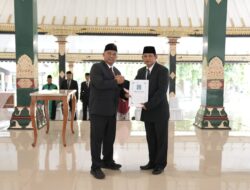 Lantik Kepala Disdukcapil Sleman, Bupati Sleman Tekankan Peningkatan Kualitas Pelayanan