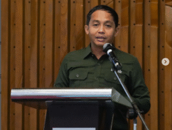 Aziz Wellang Pengusaha Apa? Viral Foto Main Domino Bareng Menteri Kehutanan Raja Juli