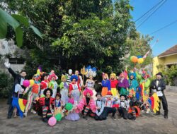 Raih Juara Pertama Lomba Karnaval Tingkat Kampung, Warga RT 26 Suryoputran Gelar Syukuran Jenang Sumsuman