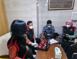 Penggeledahan Rumah Eks Kadiskominfo Sleman, Penyidik Sita Toyota Innova hingga Jam Tangan Branded