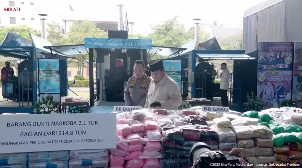Presiden Prabowo apresiasi pemusnahan 214 ton narkoba oleh Polri. PERISAI Syarikat Islam siap dukung gerakan nasional lindungi generasi muda. (Youtube/Sekretariat Presiden)