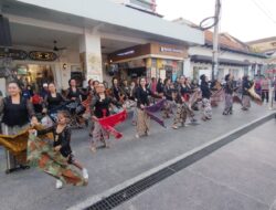 Hari Batik Nasional 2025: Meriah, Komunitas PBIY Gelar Tarian Wanodya Indonesia dan Flashmob Tabola Bale Dance