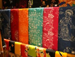 35 Ucapan Hari Batik Nasional 2025: Cocok Buat Update Status WA dan Bikin Caption IG