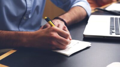 Referensi Jurnal Modul 3 Filosofi Pendidikan dan Pendidikan Nilai PPG 2025, Refleksi Guru
