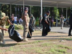 Usai Manunggal Fair, Pemerintah dan Warga Kulon Progo Kompak Lakukan Kerja Bakti di Alun-Alun Wates
