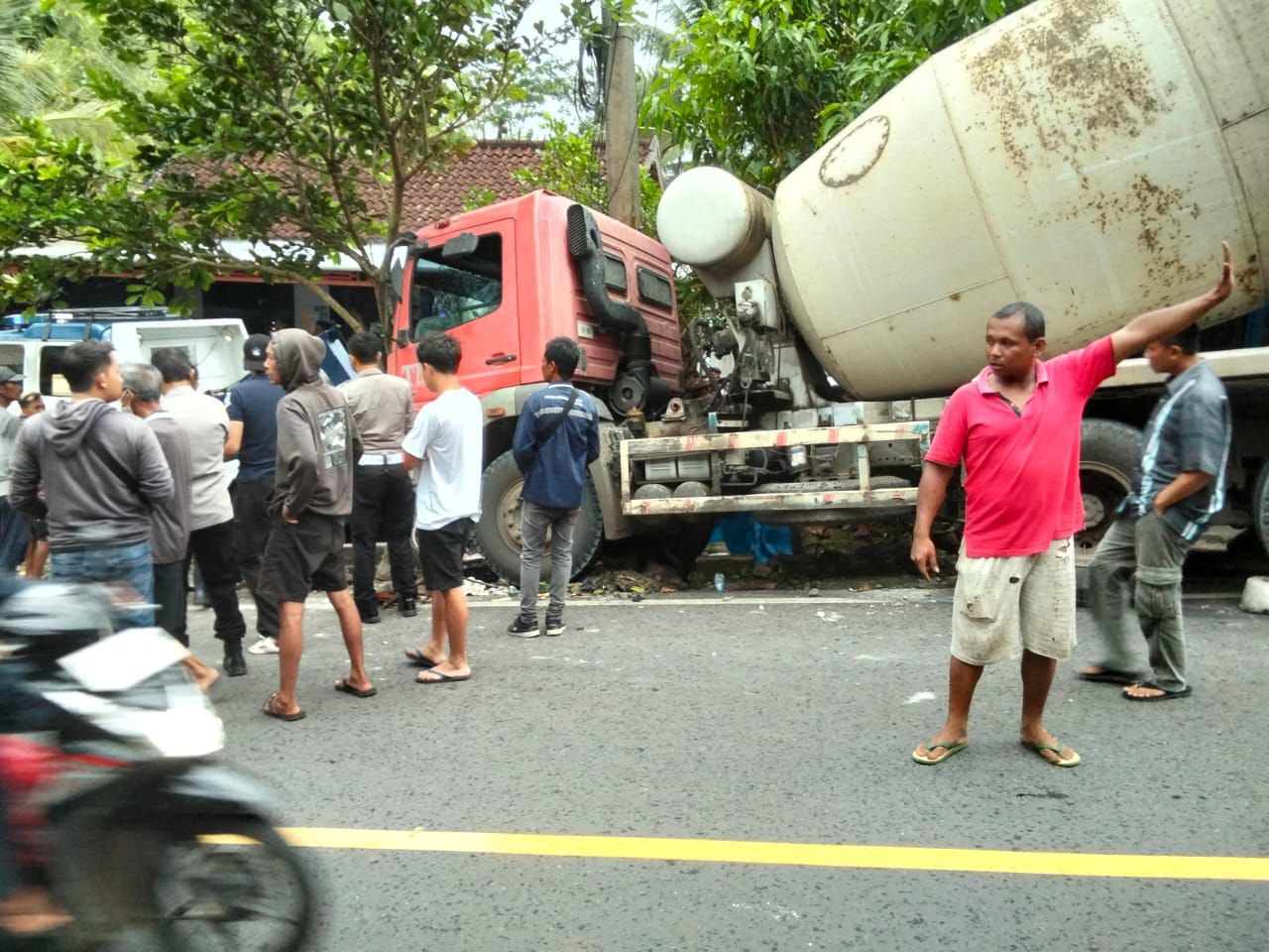 Kronologi Kecelakaan di Jalan Bedoyo–Baran