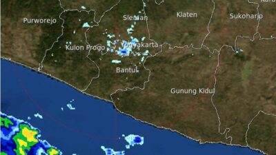 Hujan Lebat Disertai Petir