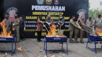Bea Cukai Musnahkan Barang Sitaan Rp2,53 Miliar, Negara Tegaskan Perang terhadap Perdagangan Ilegal