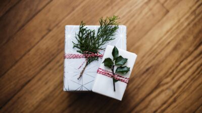 15 Ide Hampers Natal 2025 yang Berguna dan Berkesan