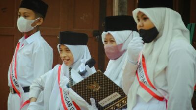 Susunan Upacara Hari Guru Nasional 2025 Resmi Kemendikdasmen dan Jadwalnya