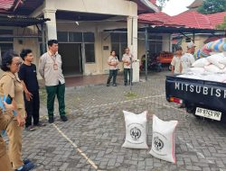 Pemda DIY Salurkan Bantuan Beras untuk Mahasiswa Terdampak Banjir di Sumatra