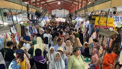 Libur Akhir Tahun 2025 Picu Lonjakan Pengunjung Pasar Beringharjo, Rata-rata 6.000 Orang per Hari