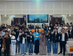 Cetak Komunikator Handal, Mahasiswa PR UMBY Gelar Communication Identity Unscripted
