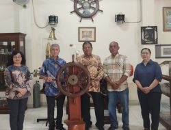 Laksdya (Purn) Y. Didik Heru Purnomo Ajak Kaum Muda Kembali ke Masyarakat Maritim 