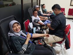 Panitia Reuni Emas STIM – AMP YKPN Yogyakarta Gelar Donor Darah dan Periksa Kesehatan Gratis