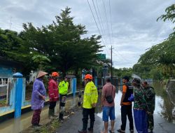 Gerak Cepat Kapolres Gunungkidul Tinjau Lokasi Banjir di Kemadang Tanjungsari