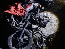 Boncengan dan Melaju Zig-Zag, Pembonceng Vario Tewas Tabrakan dengan Light Truck di Jalan Parangtritis