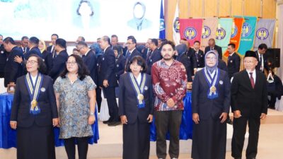 Perkuat Peran Strategis Akademisi Perempuan, UNY Kukuhkan Tiga Guru Besar Perempuan
