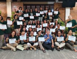 Ibu Paroki Santo Yakobus Bantul Belajar Bijak Melalui Literasi Keluarga