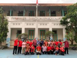 Guru SD Pangudi Luhur Yogyakarta Harus Jadi Teladan Literasi bagi Murid