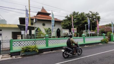 Pemkot Yogya Safari Tarawih di Masjid Margo Yuwono, Wali Kota: Bangunan Heritage yang Memiliki Nilai Sejarah Tinggi