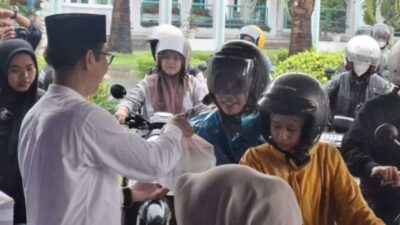Buka Puasa Gratis UMY 2026: 4.000 Paket Takjil Drive Thru Bantu Mahasiswa Luar Daerah Tekan Pengeluaran Ramadan