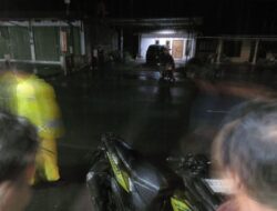 Senggol Motor di Depan, Honda Vario Hilang Kendali Tabrak Pedagang Soto di Jalan Parangtritis Bantul