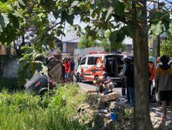 Tragis di Bantul: Mobil Pemudik Hantam Tembok hingga Masuk Sawah, Satu Korban Tewas dan Tujuh Luka