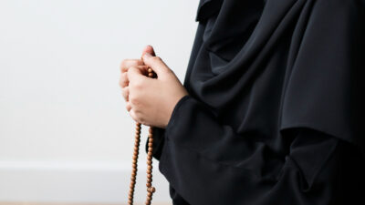 Tata Cara I’tikaf di Masjid untuk Menyambut Malam Lailatul Qadar di Bulan Ramadhan