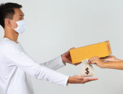 Cara Zakat Fitrah dengan Uang, Begini Aturan dan Pendapat Ulama