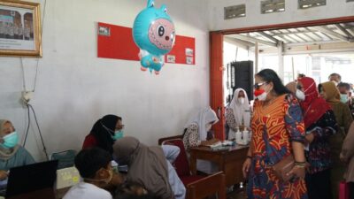 Bupati Gunungkidul Tinjau Tes Tuberkulosis Serentak, Pemkab Targetkan Eliminasi TBC pada 2030
