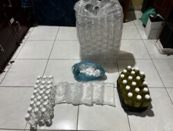 Polisi Bongkar Peredaran Miras Oplosan di Bantul, Puluhan Botol Siap Edar Disita dari Rumah Warga