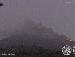 Gunung Merapi Luncurkan Awan Panas Guguran Sejauh 1,2 Km ke Arah Selatan, Status Siaga Level III Tetap Berlaku