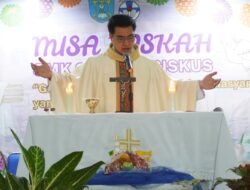 SMK Marsudirini St. Fransiskus Semarang Gelar Misa Paskah di Aula Sekolah