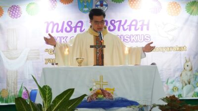SMK Marsudirini St. Fransiskus Semarang Gelar Misa Paskah di Aula Sekolah