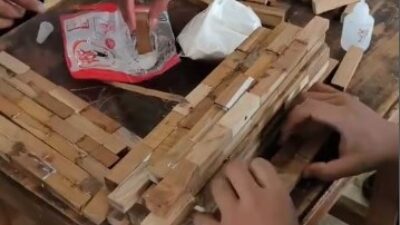 Inovasi Kreatif Mahasiswa PLK UNY, Ubah Limbah Kayu Jadi Kotak Tisu